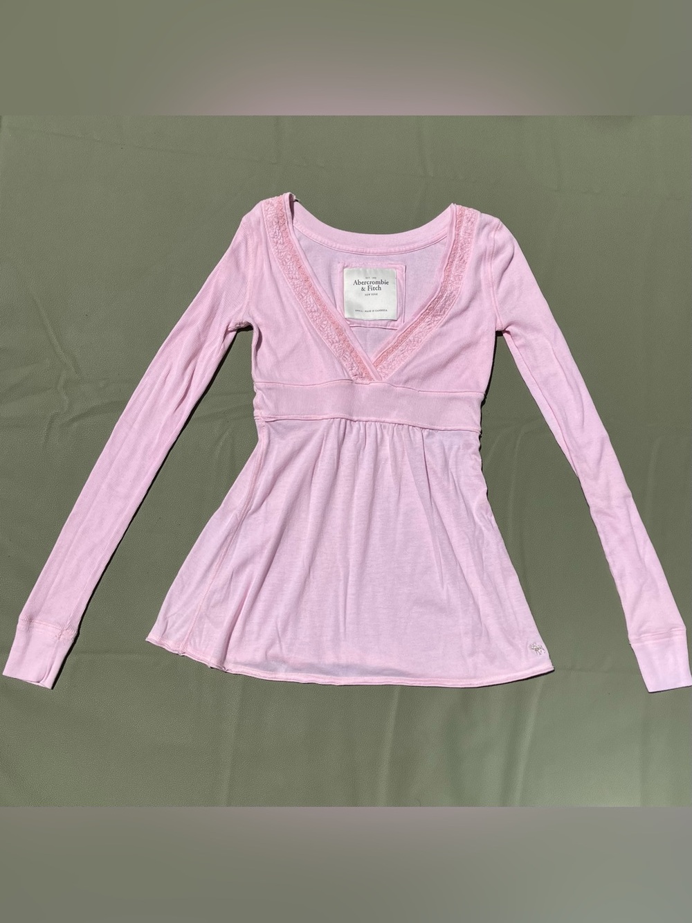 y2k Vintage Abercrombie & Fitch Light Pink Long Sleeve Babydoll Bella Swan Top S